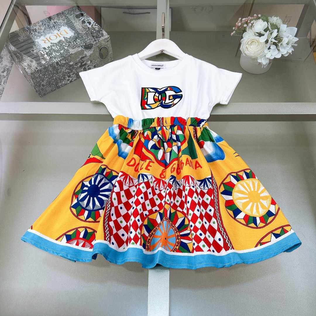 D&G spring and summer girls skirt suit