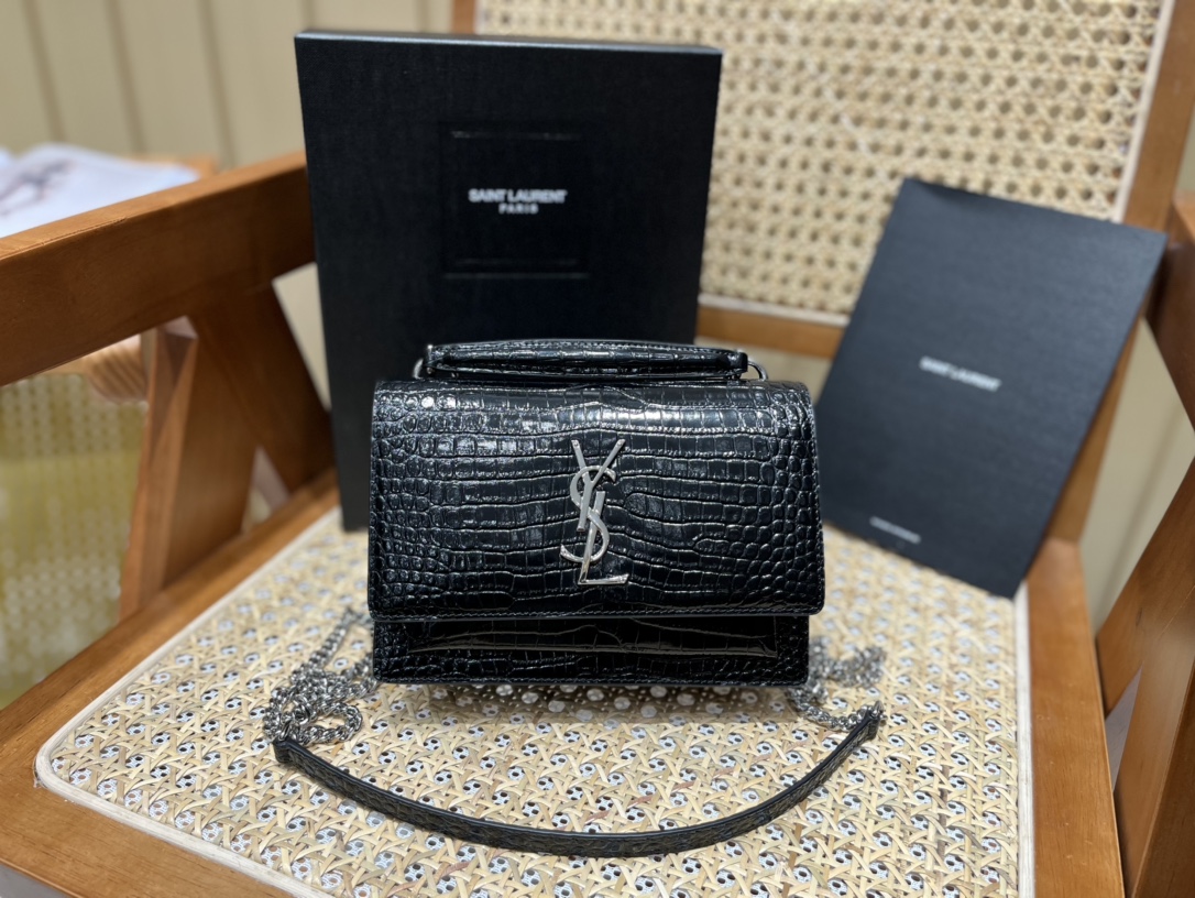 SAINT LAURENT #𝑺𝒖𝒏𝒔𝒆𝒕 𝑾𝒐𝒄#533026 original leather E.JD