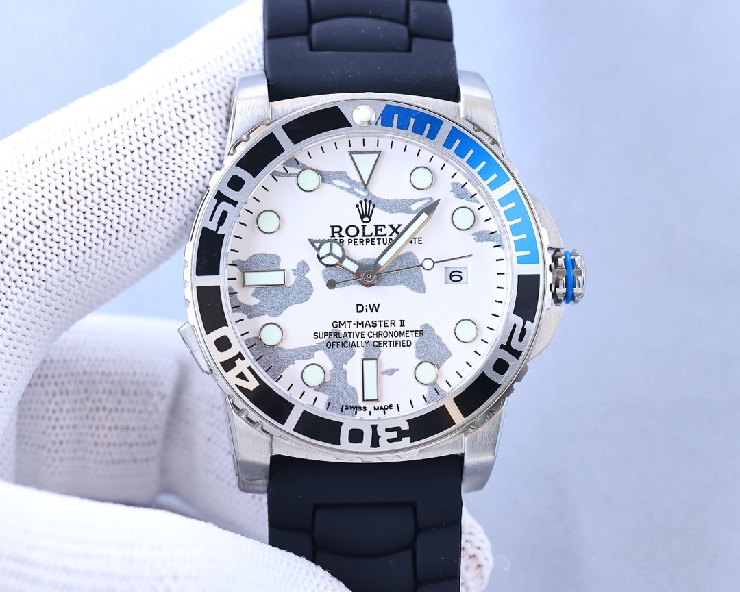 Rolex Submariner Series