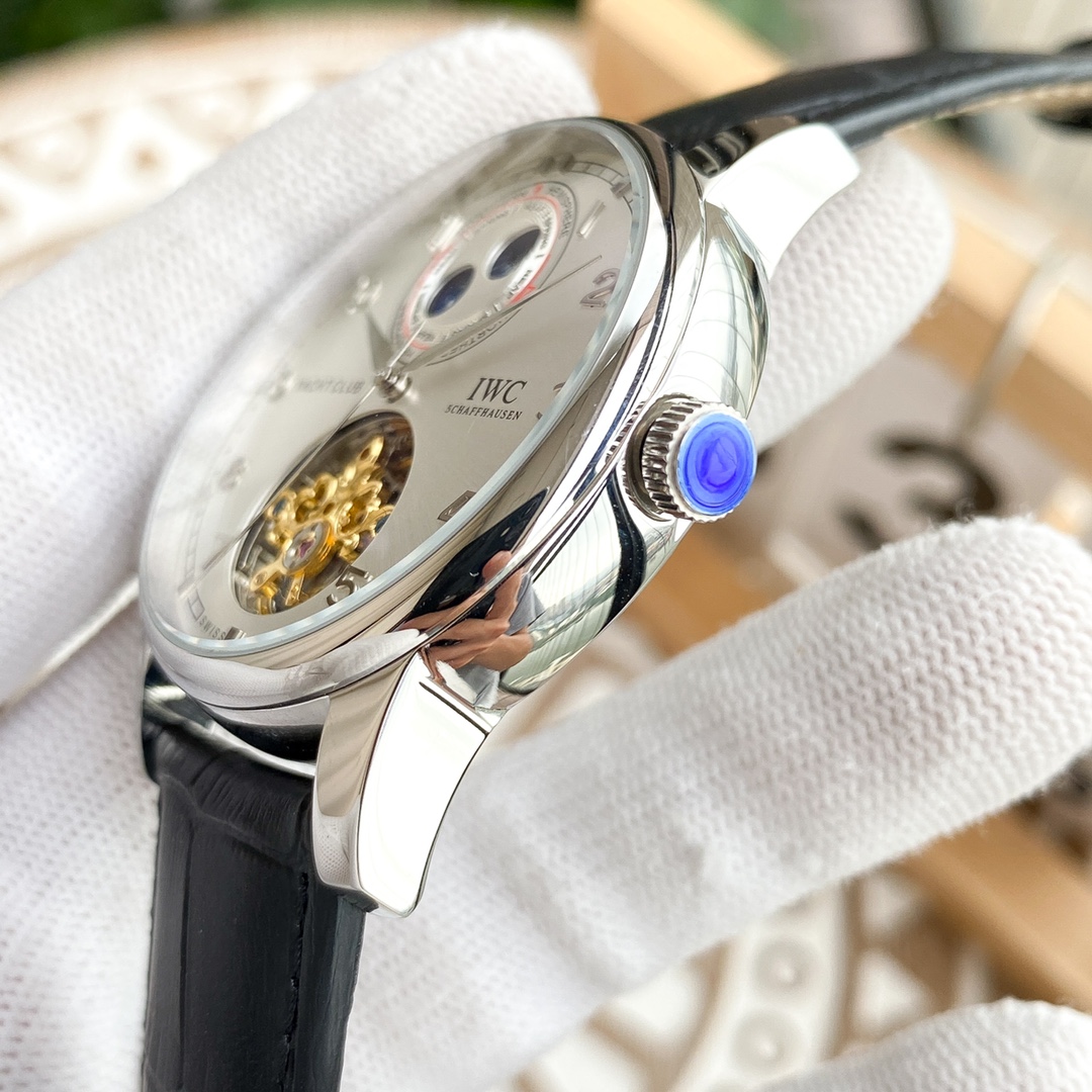 IWC- Fine men's watches Fully automatic mechanical movement, top 316 steel case and strap