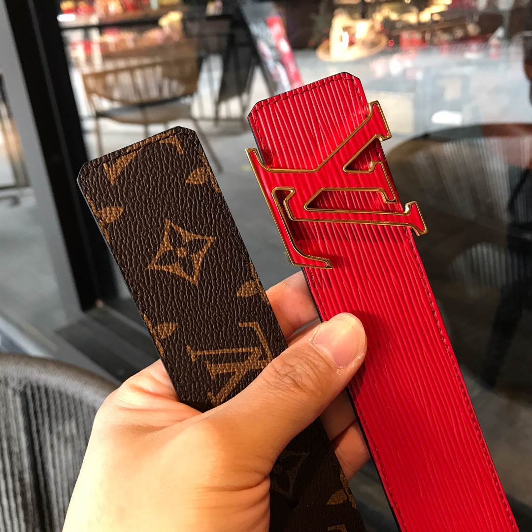 LOUIS VUITTO 40MM REVERSIBLE BELT