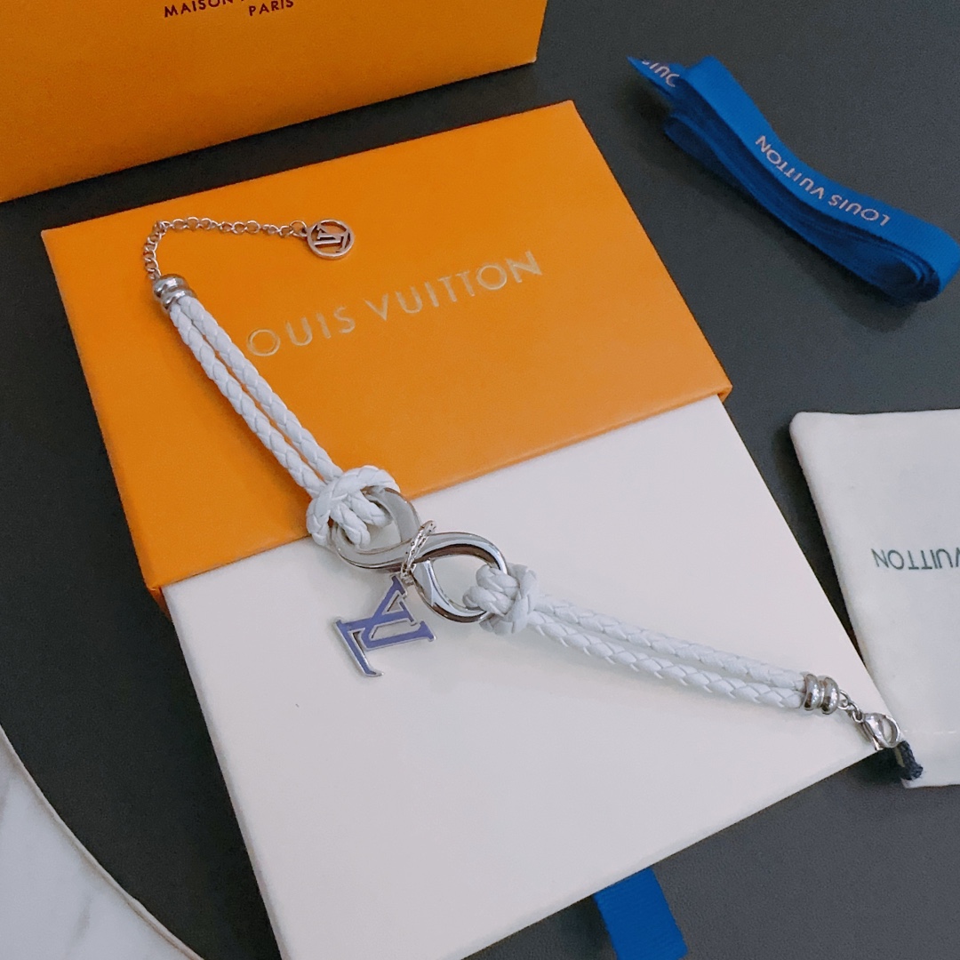 Louis Vuitton cowhide cord bracelet, same style as the couple
