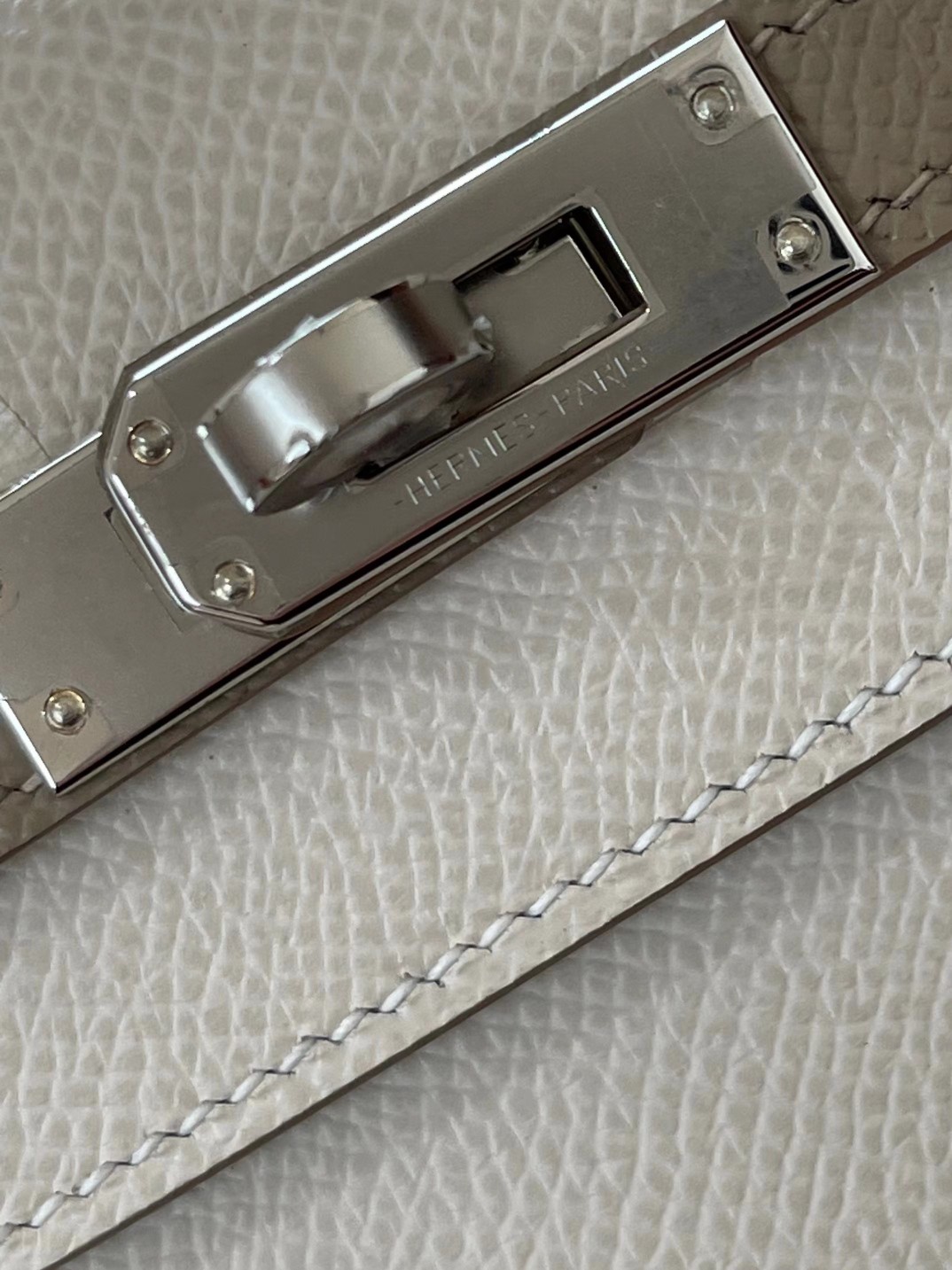 Kelly25 milkshake white and golden brown epsom matte gold buckle