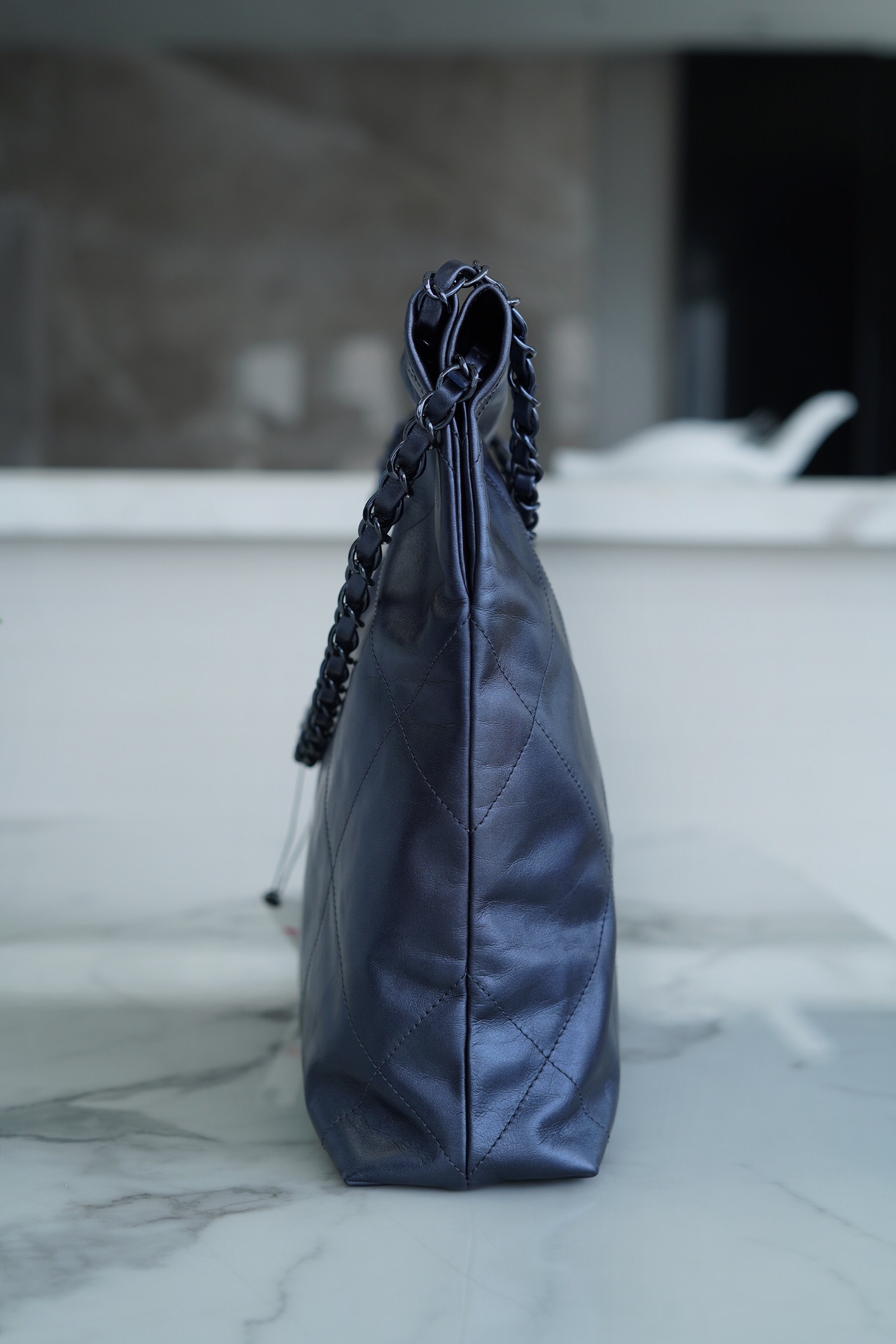 𝗖𝗛𝗔𝗘𝗡𝗟✦𝟐𝟐𝗣 Advanced Handbags 𝟐𝟐 Handbag Small Metallic Blue