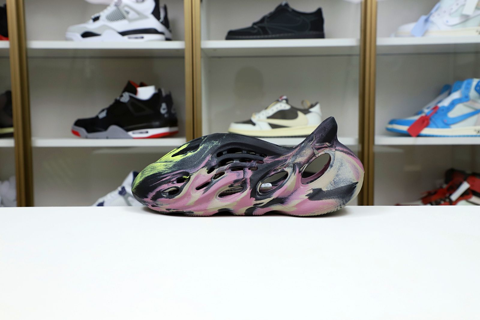 YEEZY FOAM RUNNER MX CARBON 2022 (IG9562)