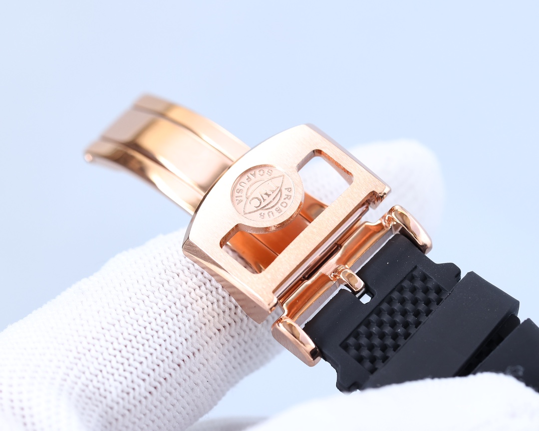 IWC- Portuguese IW390704 with Cal. 89361 chronograph movement Superluminova