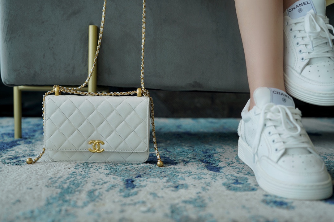 𝗖𝗛𝗔𝗘𝗡𝗟✦ Advanced Handcraft Workshop Double Gold Beads 𝒘𝒐𝒄 White👰