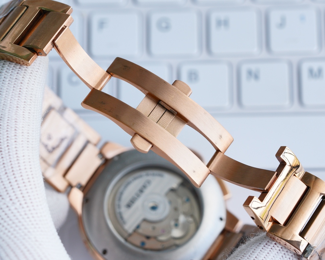 Cartier Fine Men's Watches