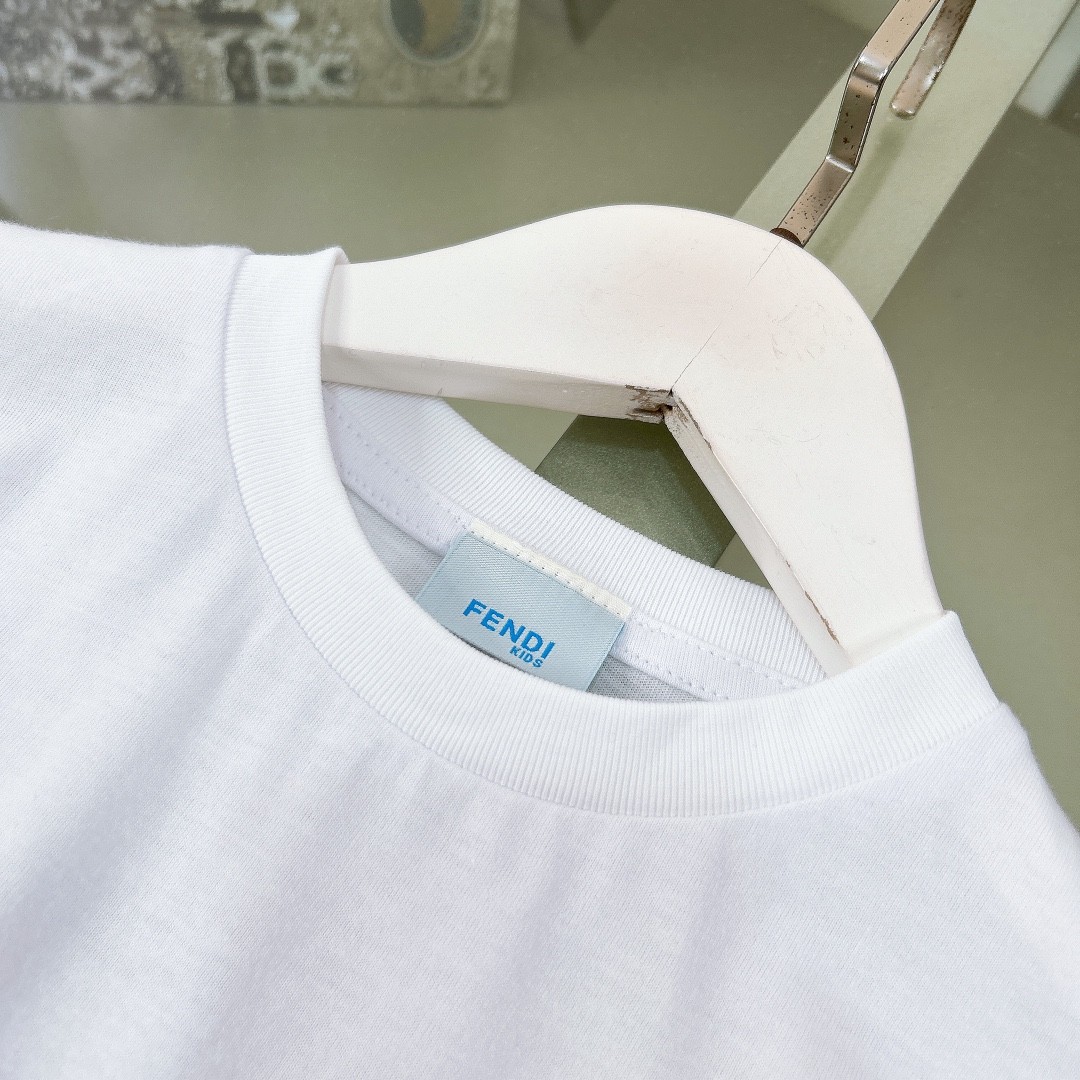 Fendi spring and summer children's suit