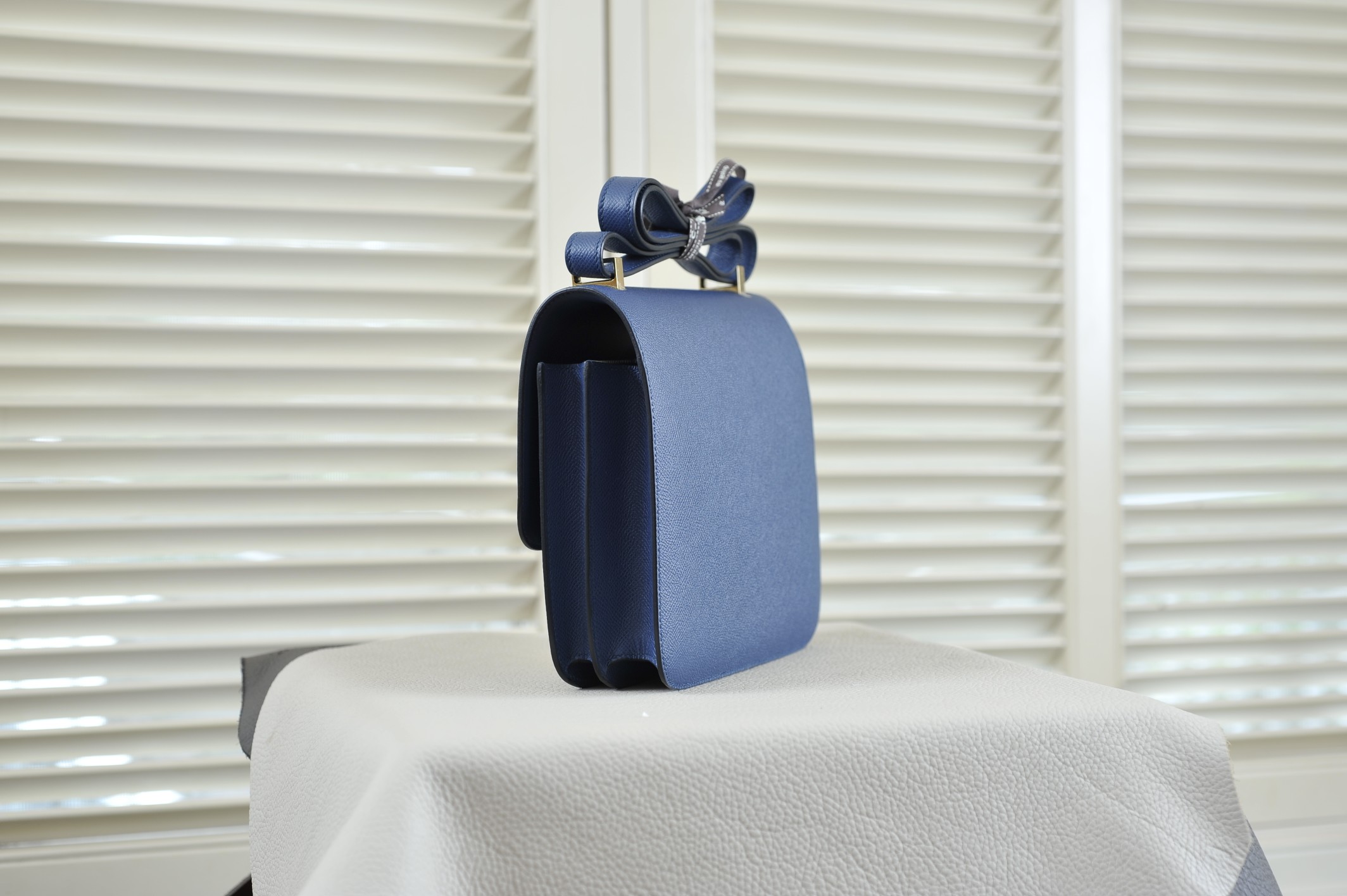 Kangkang 24 deep blue gold buckle epsom leather