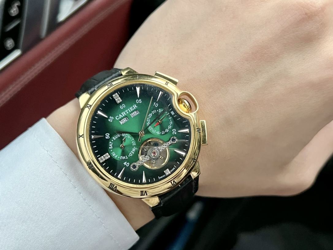 Cartier Fine Men's Watches