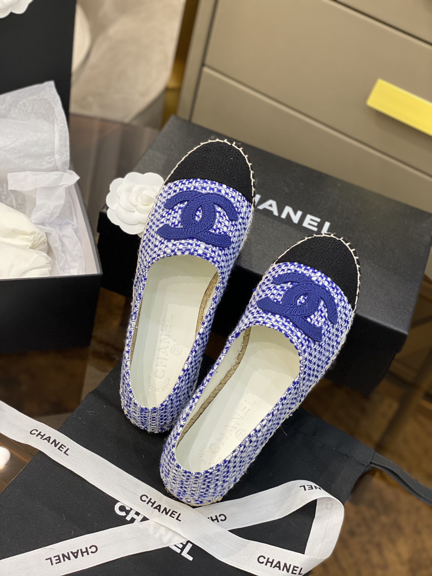 CHANEL fisherman shoes Chanel classic version of the original injection of rubber translucent rubber original color hemp sole
