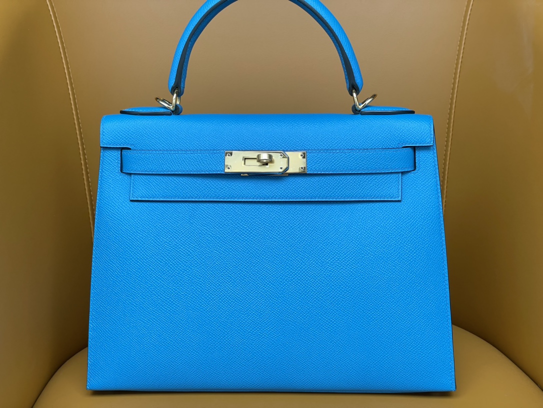 Kelly28 Izmir blue epsom leather