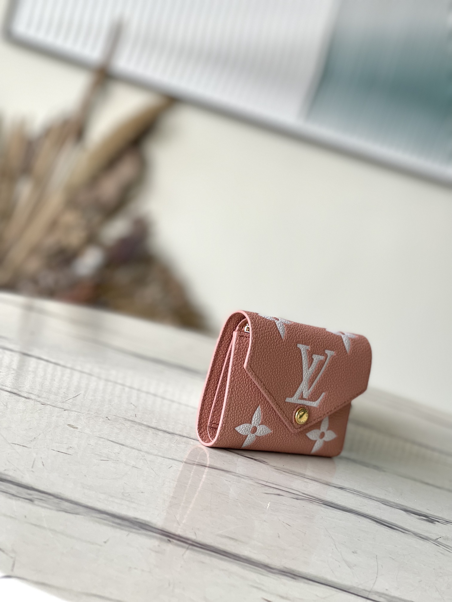 𝐋𝐎𝐔𝐈𝐒 𝐕𝐔𝐈𝐓𝐓𝐎𝐍    M81644