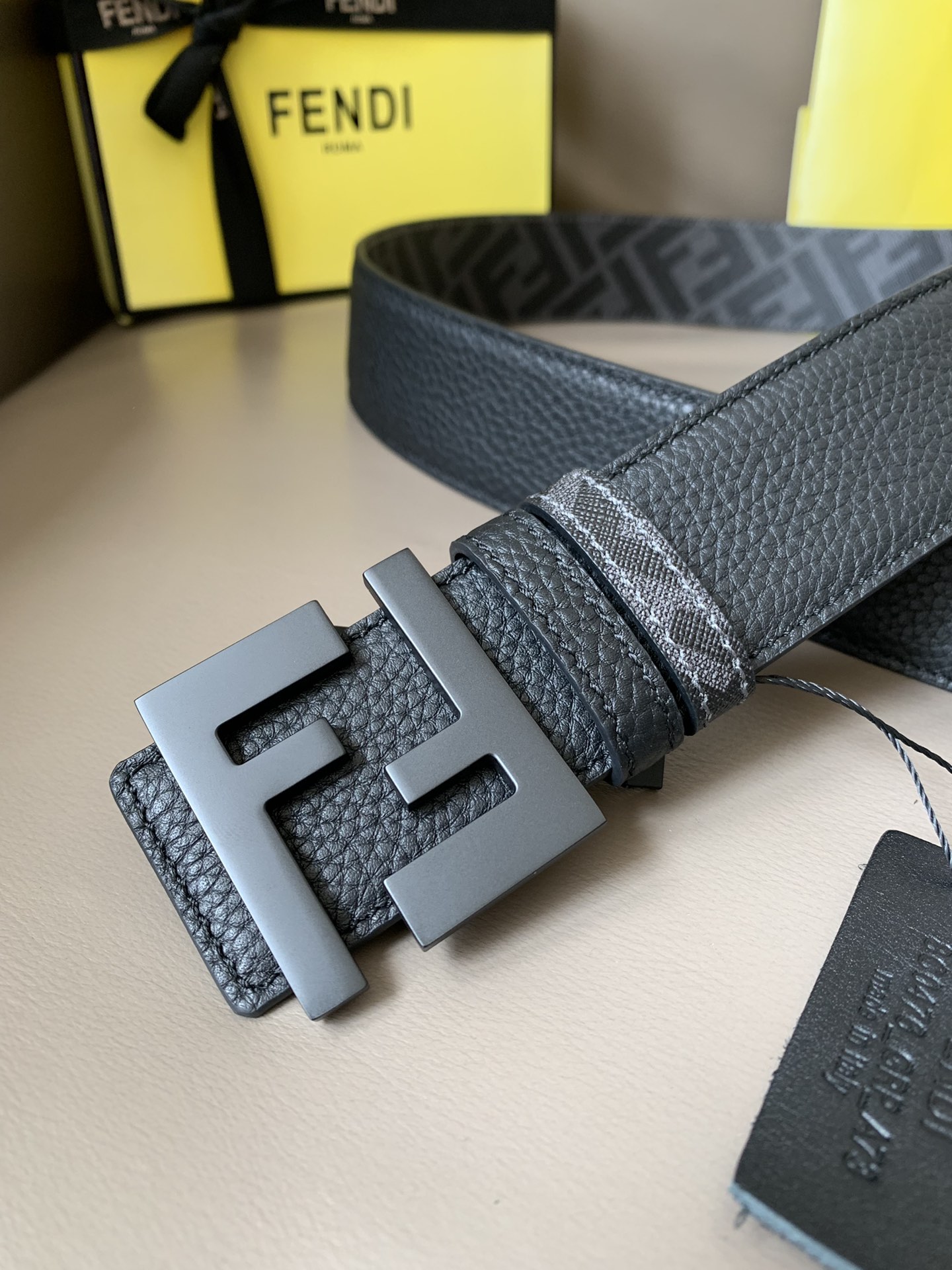 FENDI men's reversible belt