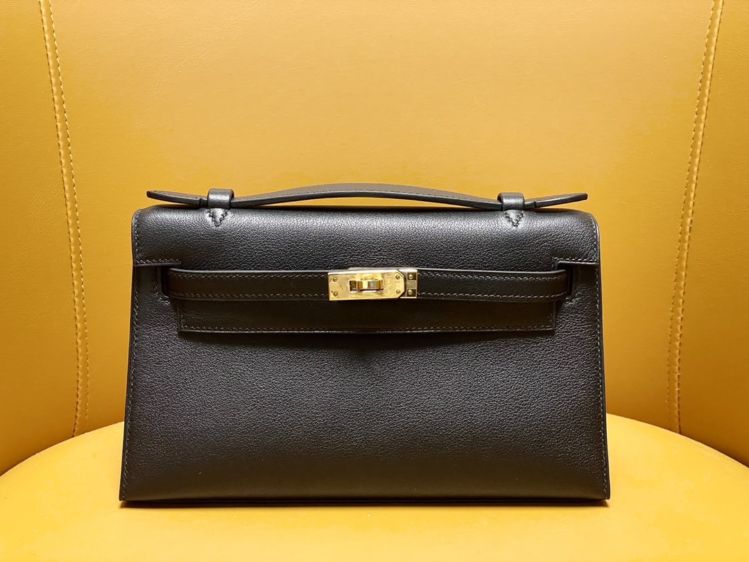 Mini kelly generation black swift gold buckle