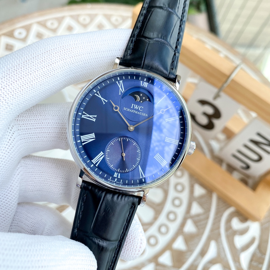 IWC- Fine men's watches Fully automatic mechanical movement, top 316 steel case and strap