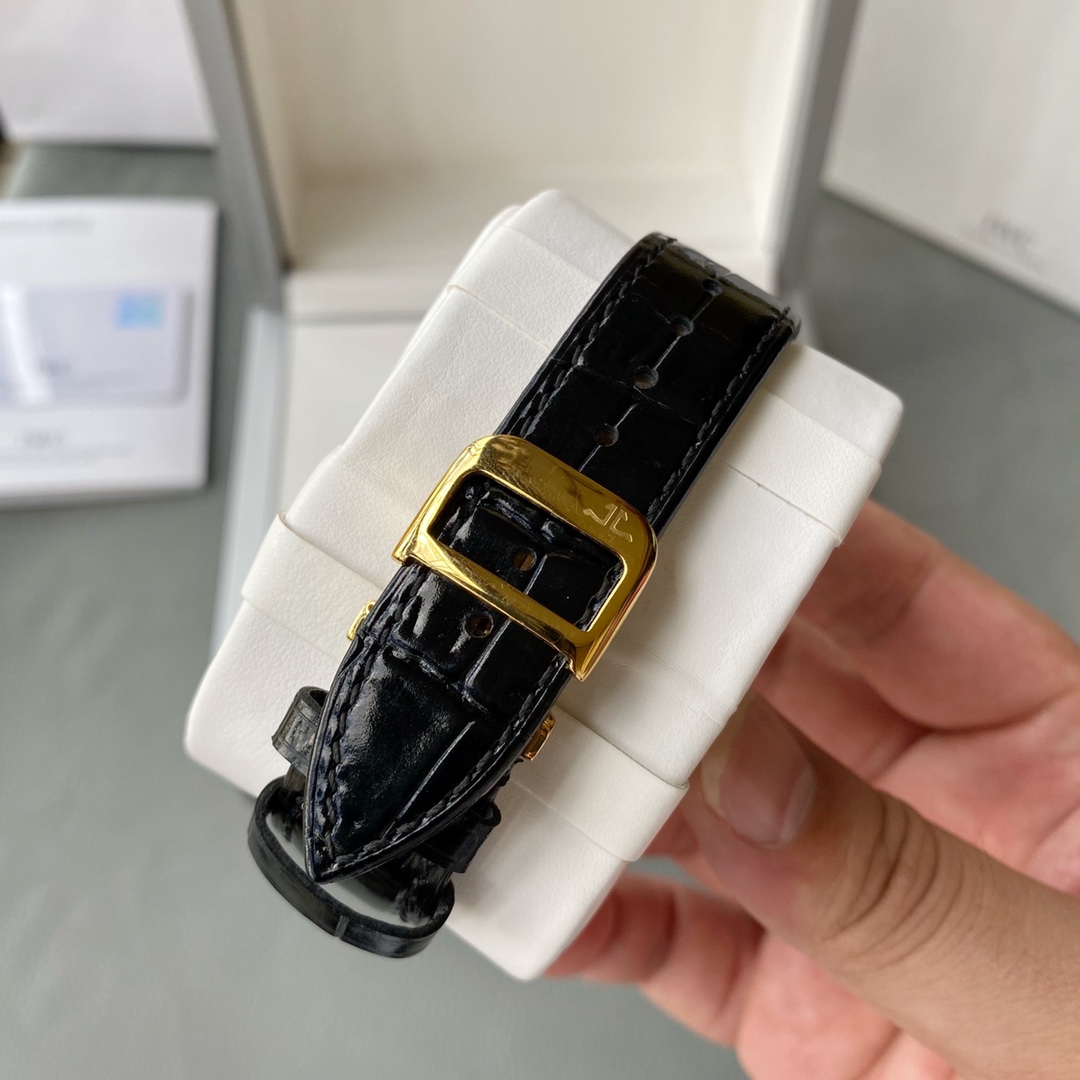 Jaeger-LeCoultre Master Collection