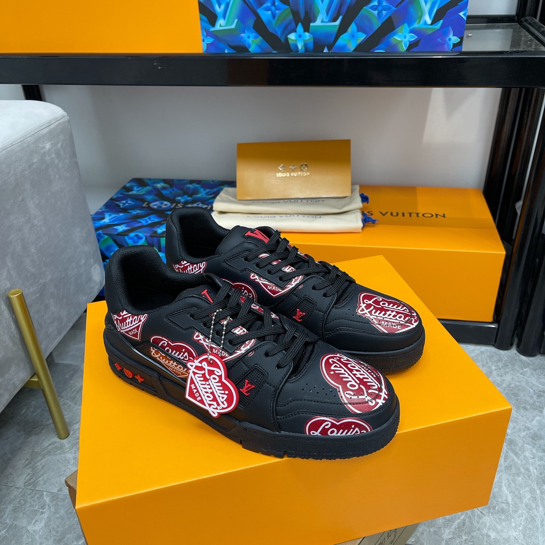 Louis Vuitton couple models DIY buckle sneakers sneakers