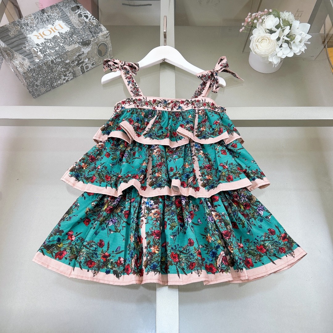 D&G spring and summer girls skirt suit