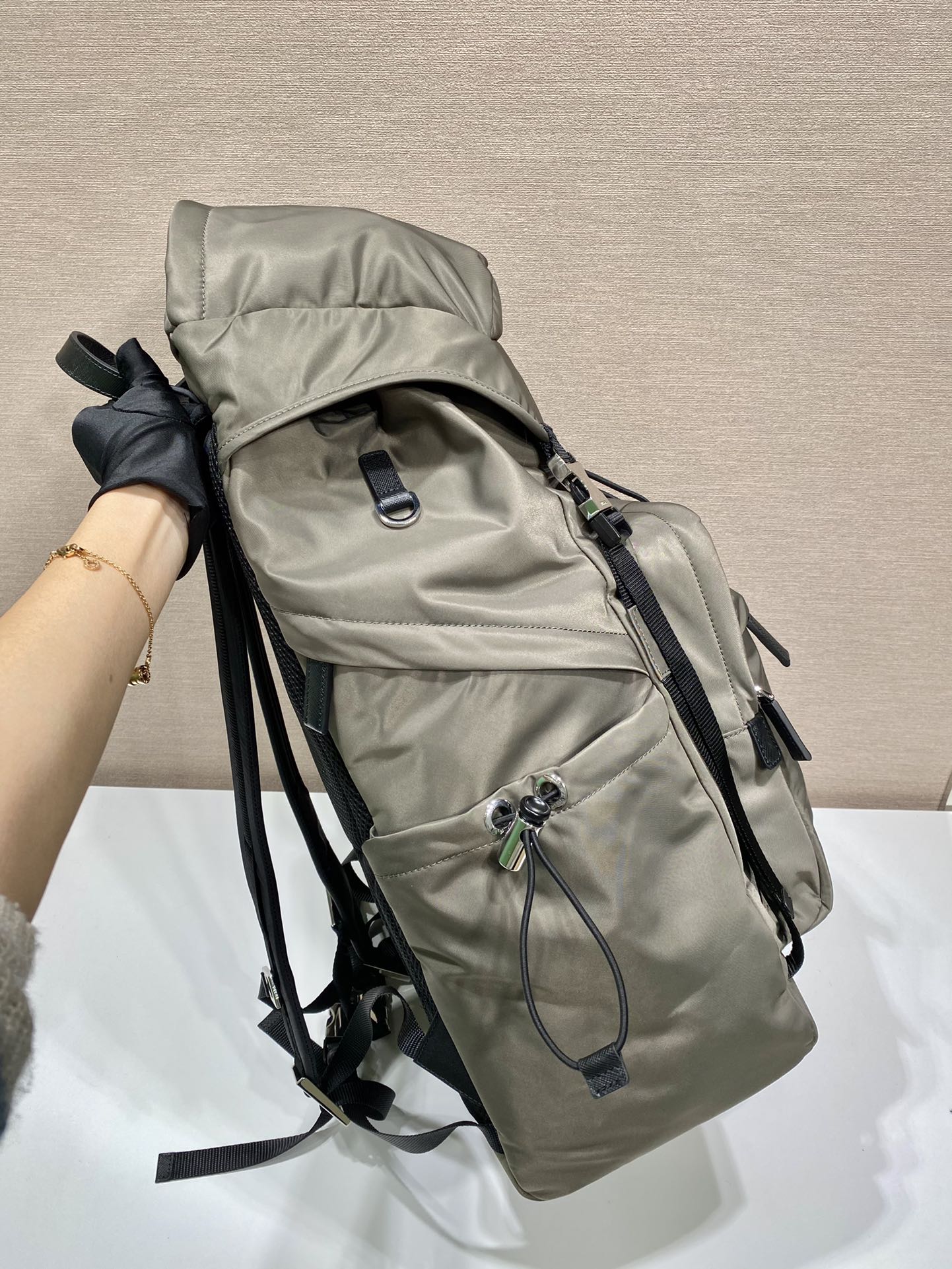 𝐏𝐑𝐀𝐃𝐀 New hiking bag 2VZ090
