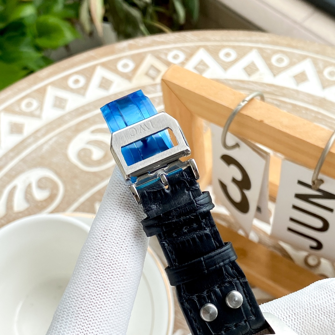 IWC- Big Pilot's Watch Edition Las Vegas Limited Edition 316 stainless steel case