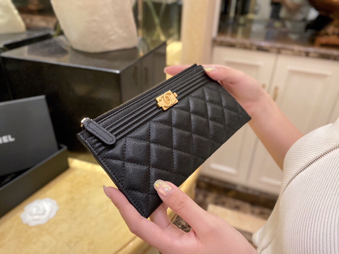 𝗖𝗛𝗔𝗘𝗡𝗟✦ Imported channel special fine grain embossed calfskin 🐂 Leboy Collection Zipper Clutch | Classic Black Gold 👑