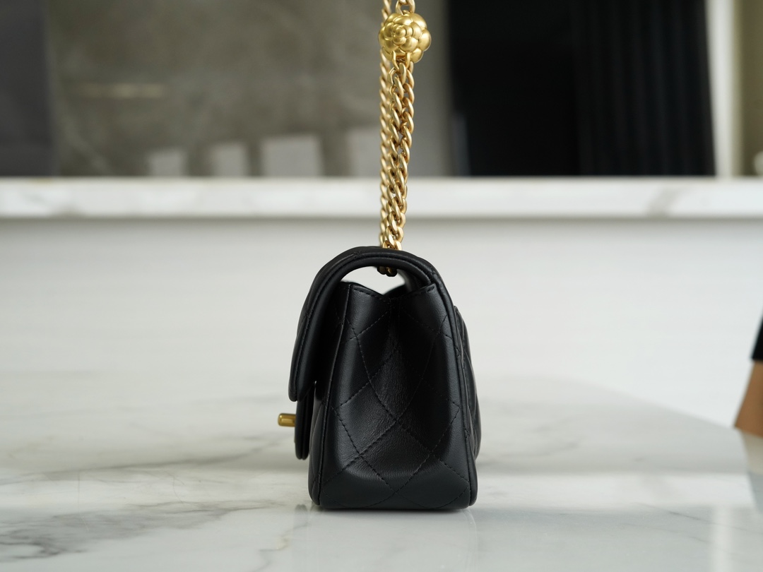 𝗖𝗛𝗔𝗡𝗘𝗟✦ 𝗖𝗹𝗮𝘀𝘀𝗶𝗰 𝗙𝗹𝗮𝗽 23S Spring/Summer New Camellia 𝐂𝐅 Large 𝐦𝐢𝐧𝐢 Black