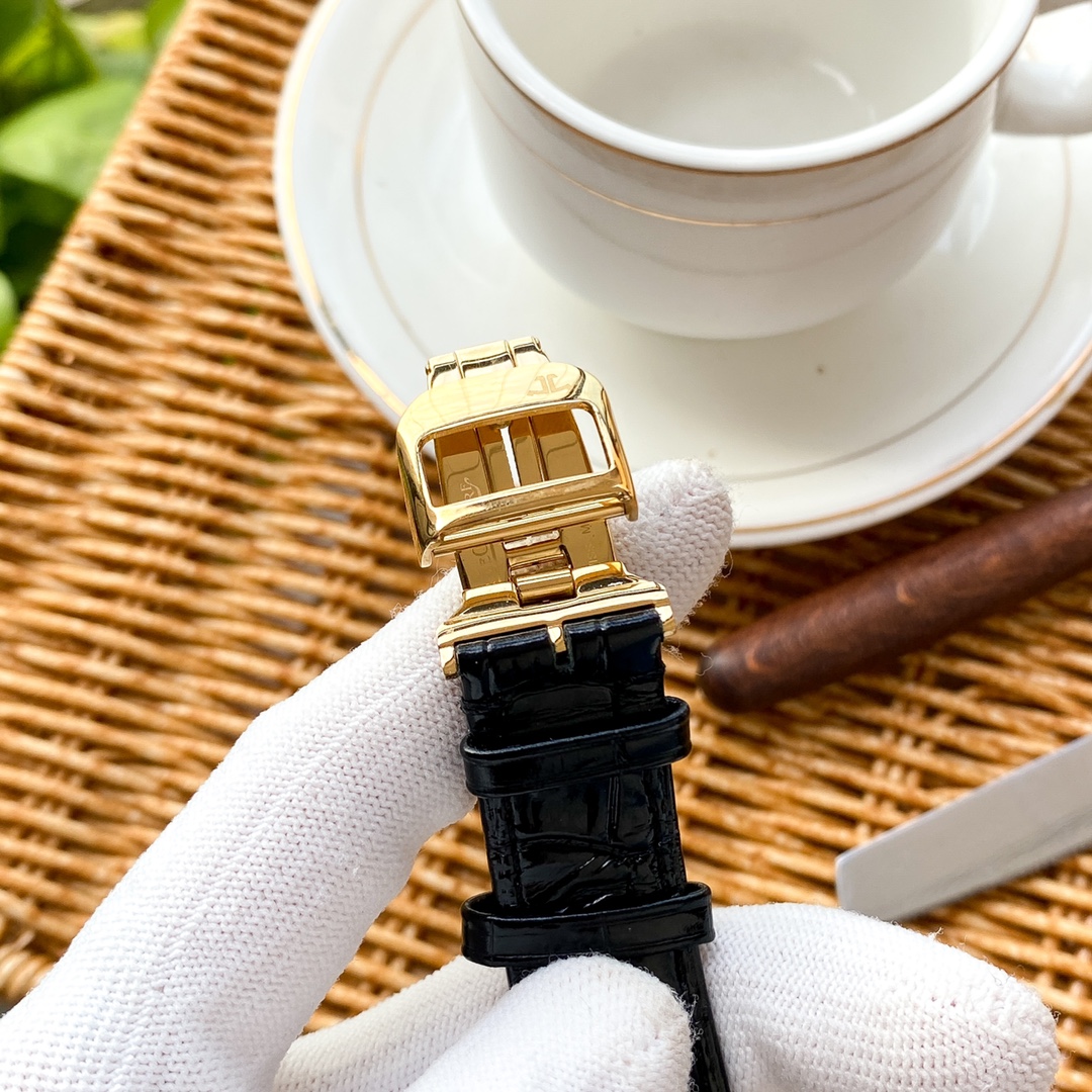 Jaeger-LeCoultre Fine Men's Watches