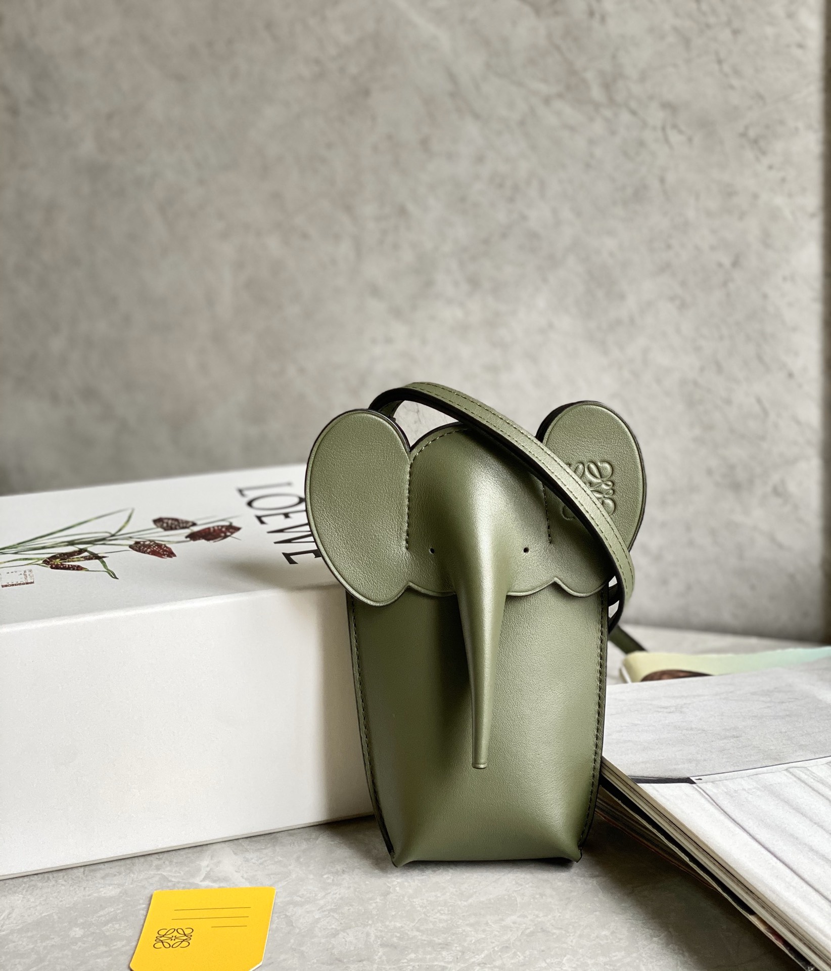 LOEWE Elephant Phone Bag