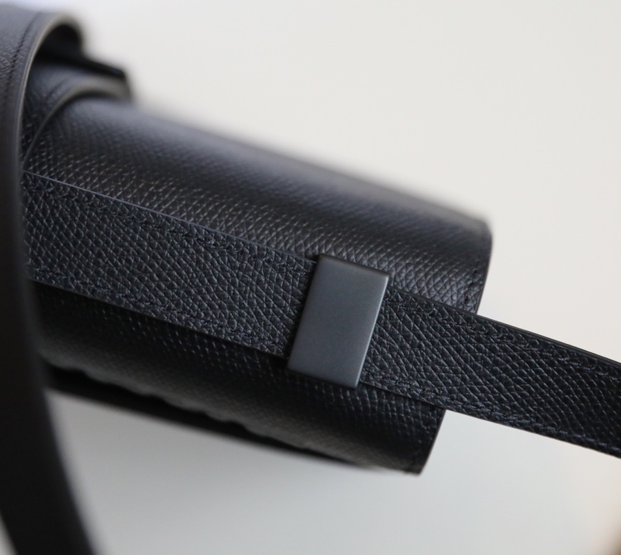 Montaigne palm print cow leather flap bag