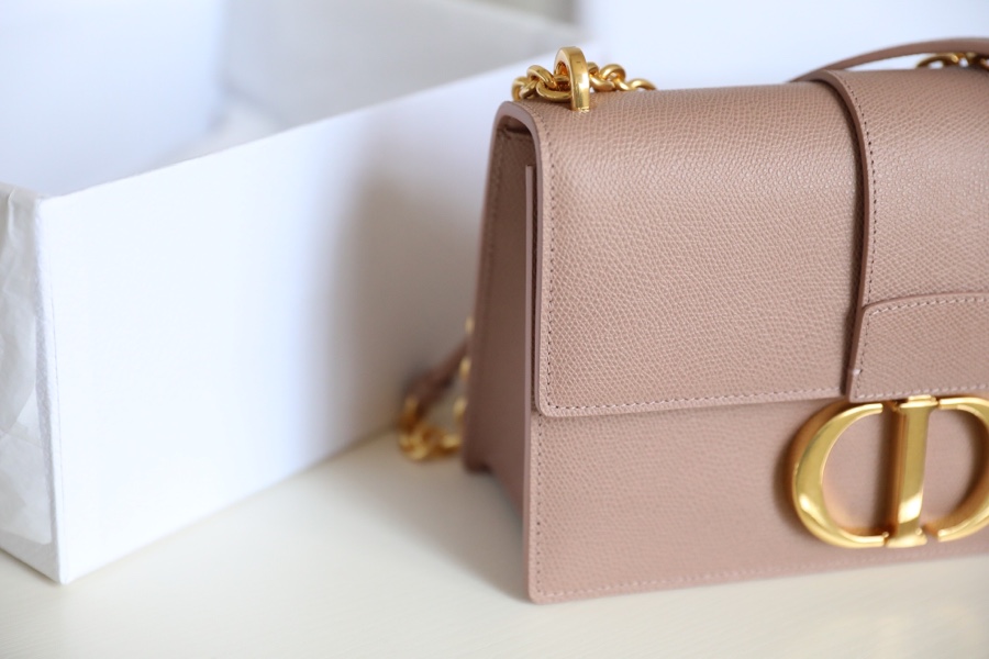 Montaigne New Montaigne palm print chain bag palm print pink