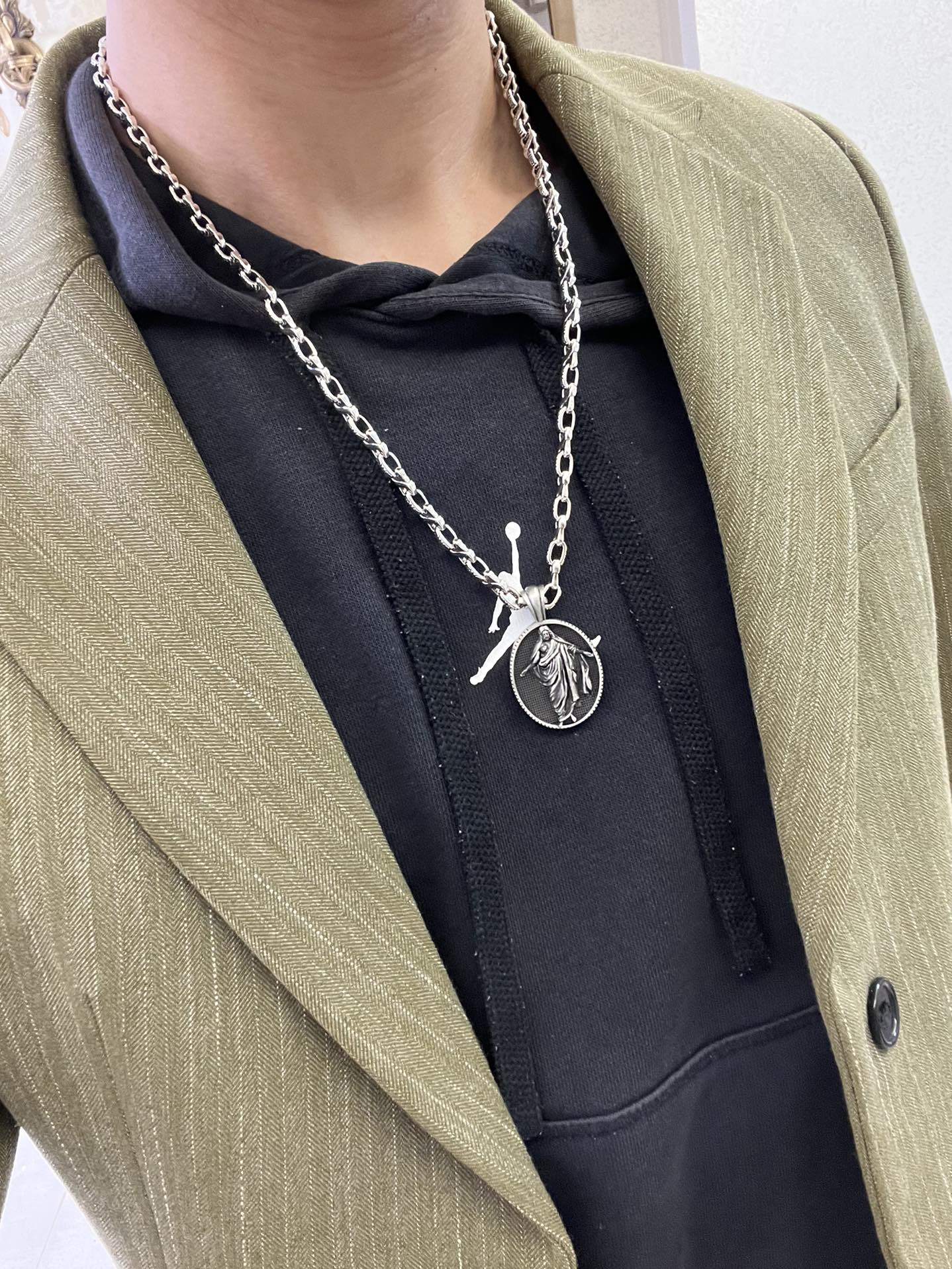 𝐆𝐮𝐜𝐜𝐢Forest of Rage Series