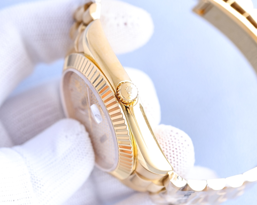 Rolex full diamond model