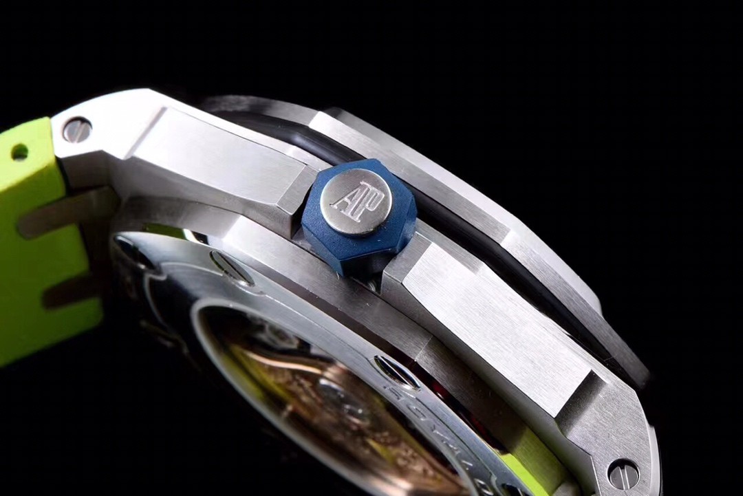 Audemars Piguet Royal Oak Offshore series mechanical men’s Watch V 8 version, Color series