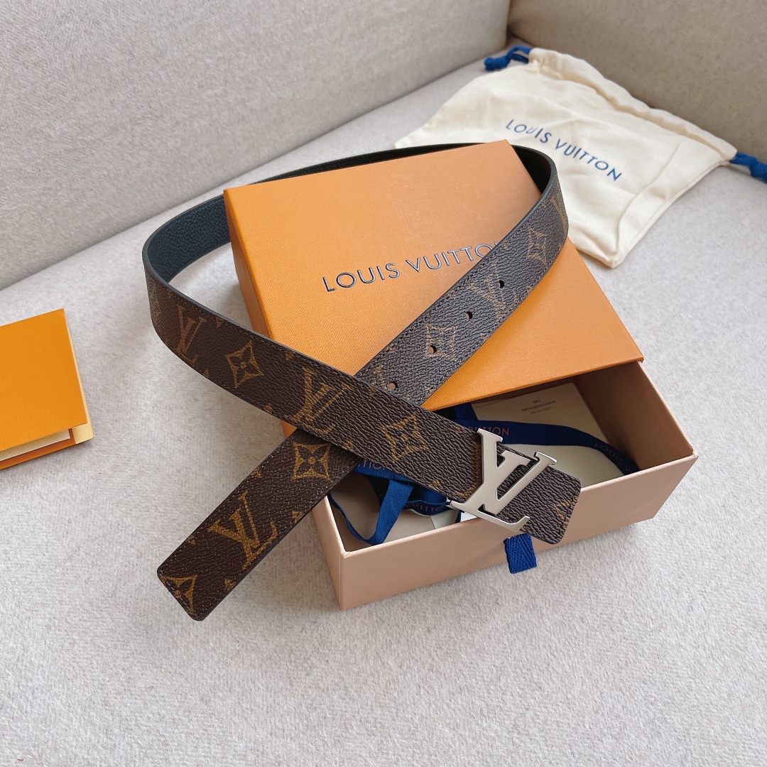 LOUIS VUITTO classic double-sided design