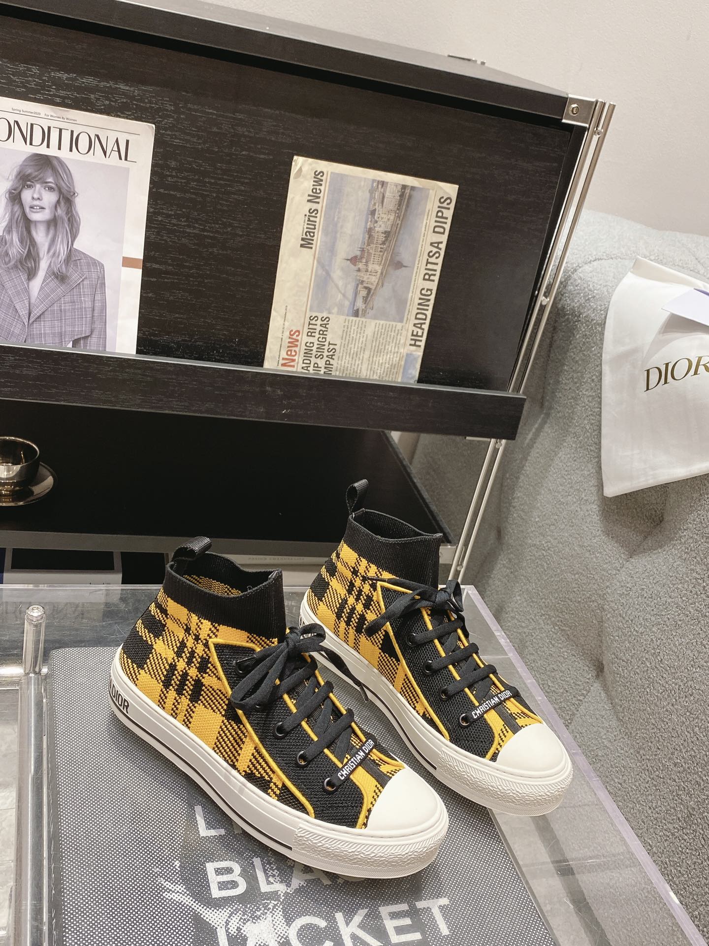DIOR Rattan Check Casual High Top Board Shoes Fashion Board Shoes Yellow Black