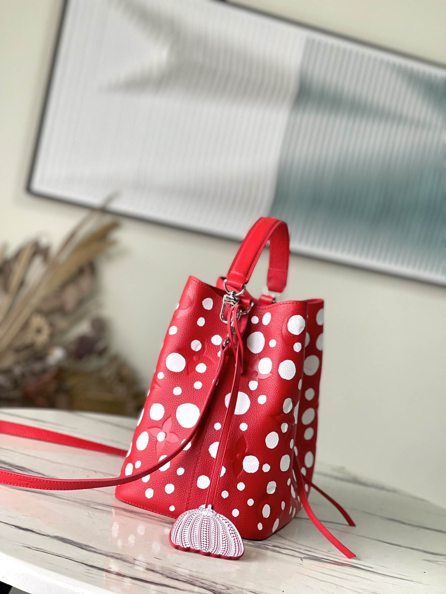 𝐋𝐎𝐔𝐈𝐒 𝐕𝐔𝐈𝐓𝐓𝐎𝐍     M46413