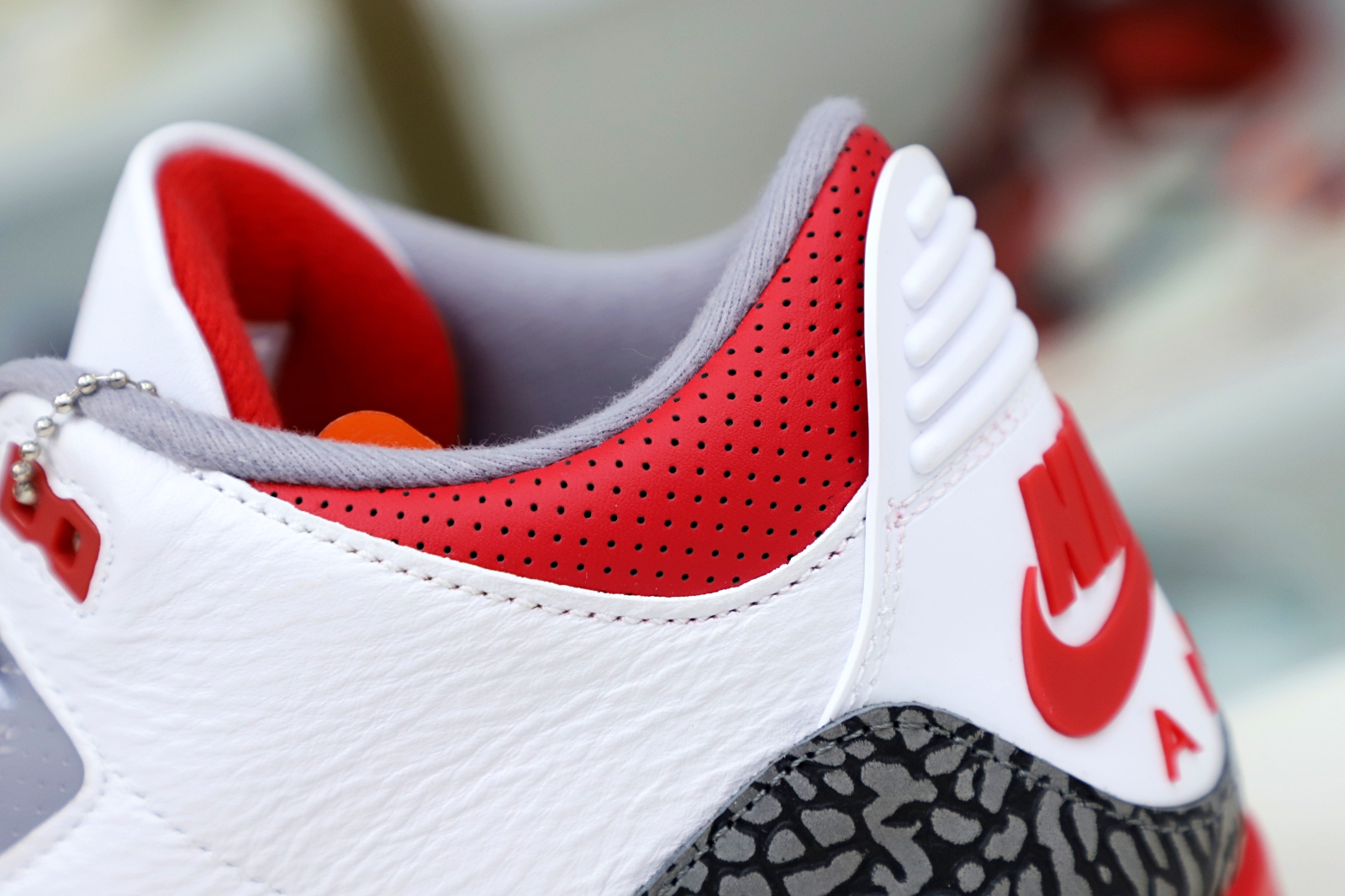 AIR JORDAN 3RETRO FIRERED （DN3707-160)