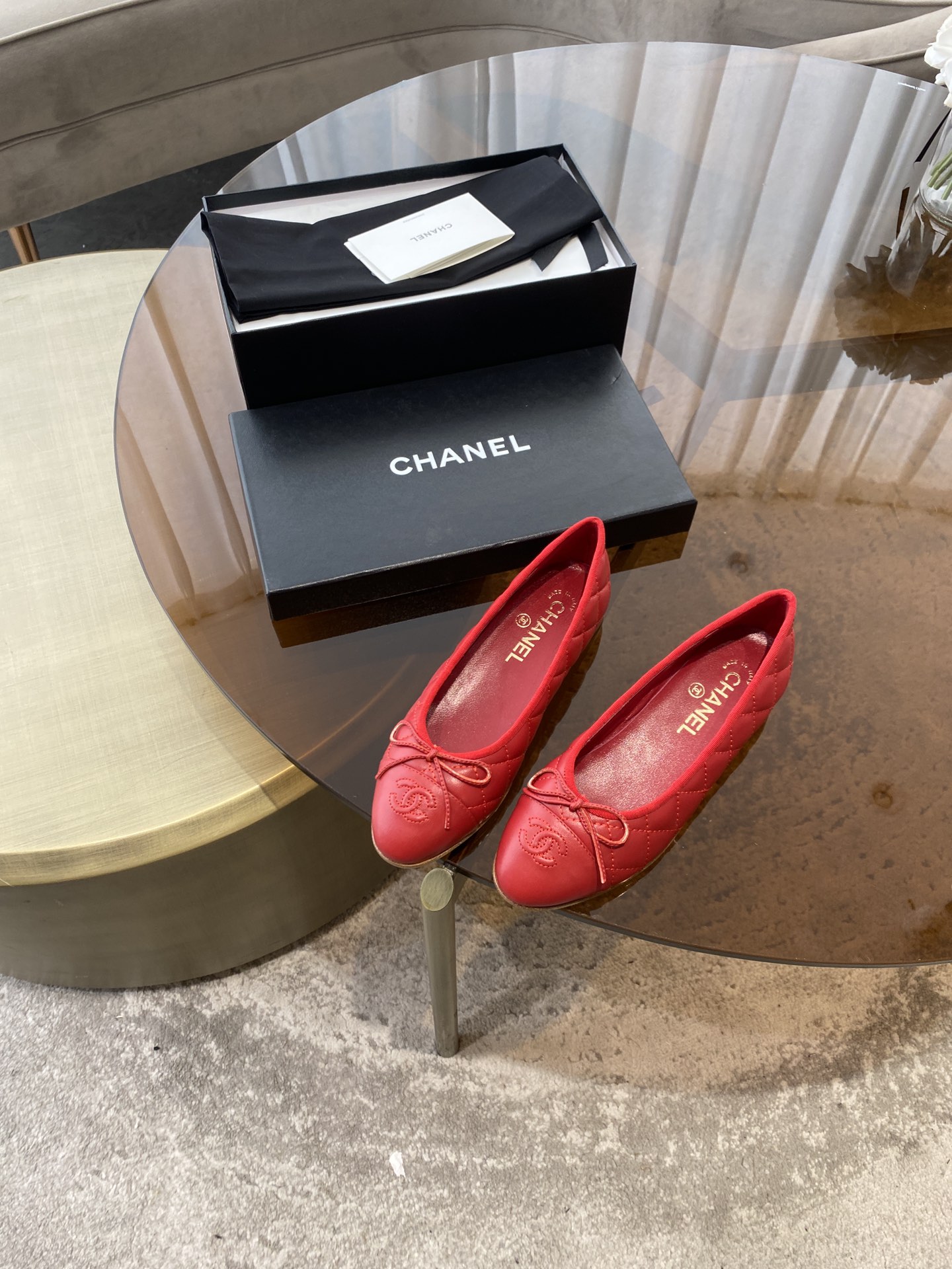 CHANEL ballerinas are timeless classics. Stay elegant Imported water-dyed sheepskin