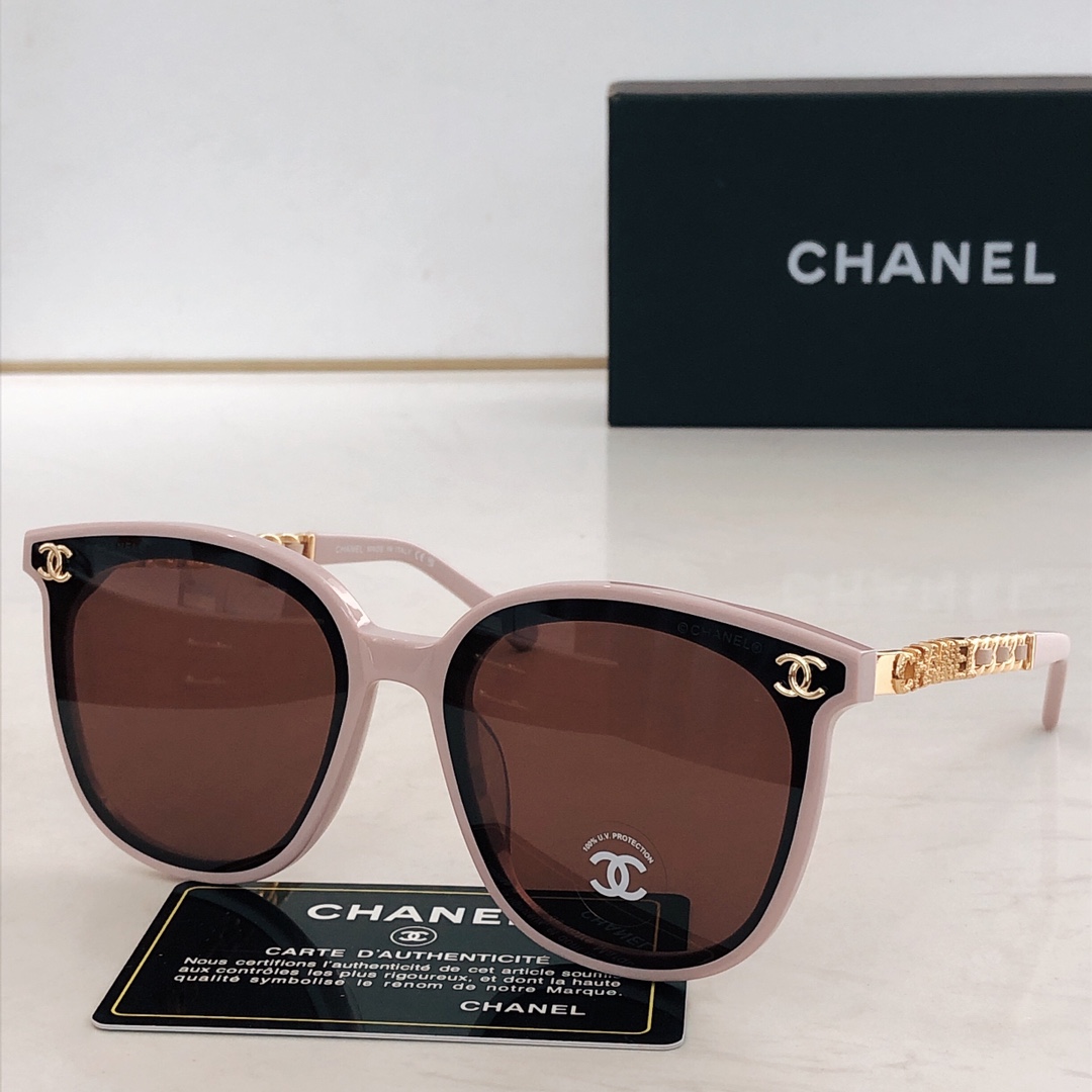 CHANEL MODEL：CH7623