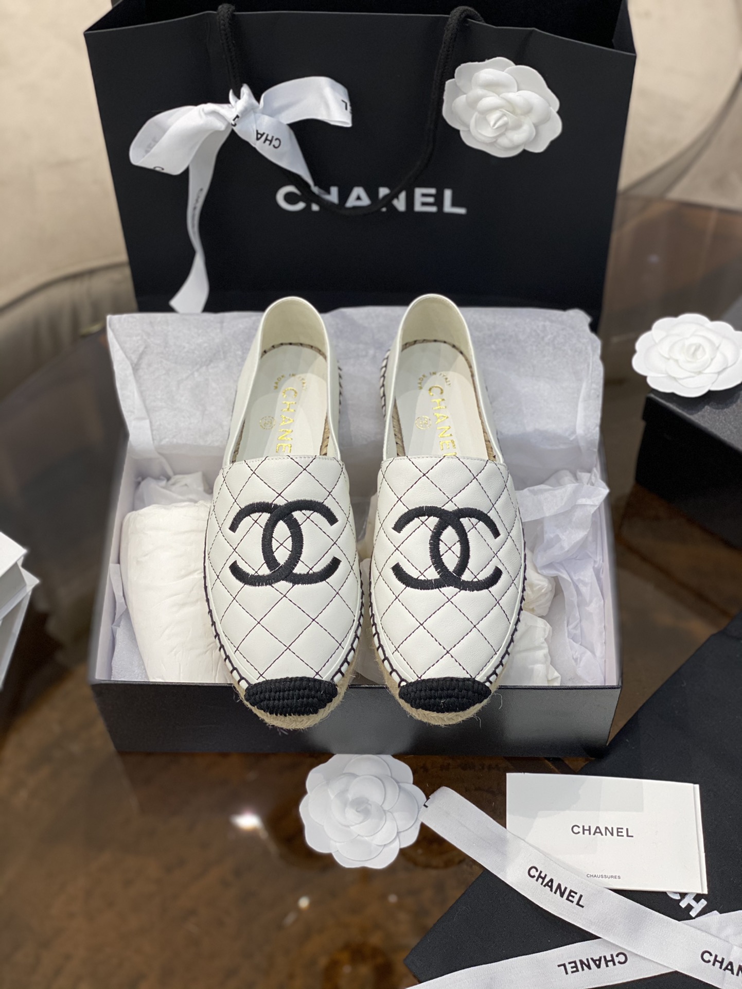 CHANEL fisherman shoes Chanel classic version of the original injection of rubber translucent rubber original color hemp sole