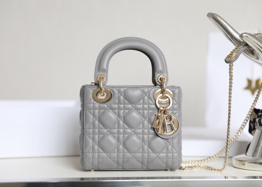 Lady grey rattan checkered lacquered GR original sheepskin mini Three compartments