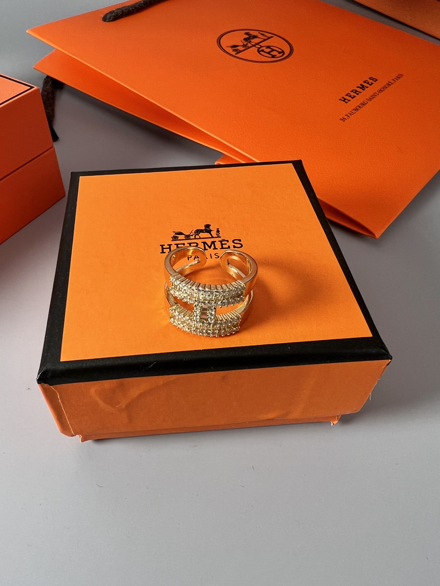 Hermes Rings