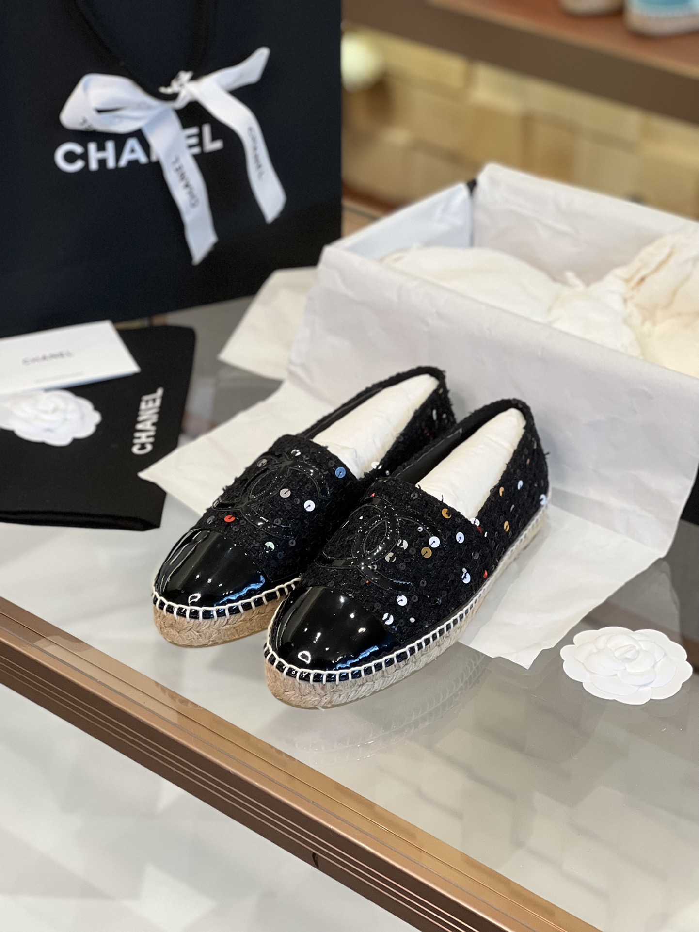 CHANEL fisherman shoes Chanel classic version of the original injection of rubber translucent rubber original color hemp sole