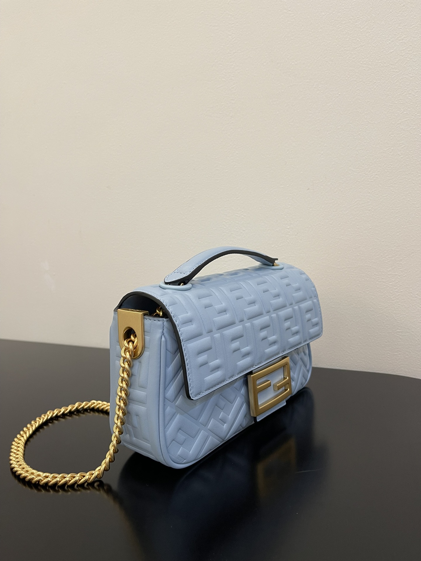 FENDI Baguette Chain Collection