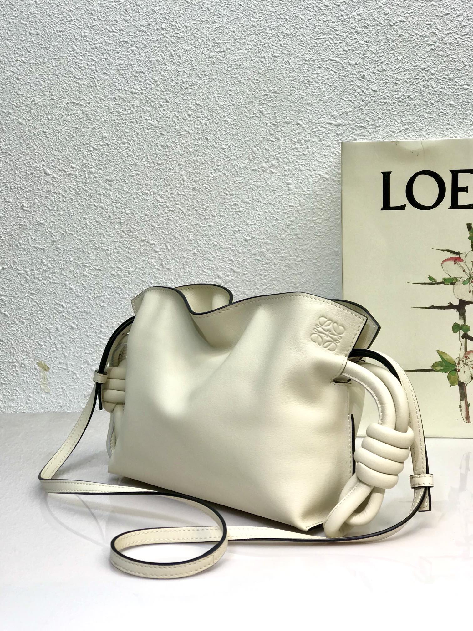 LOEWE    Flamenco