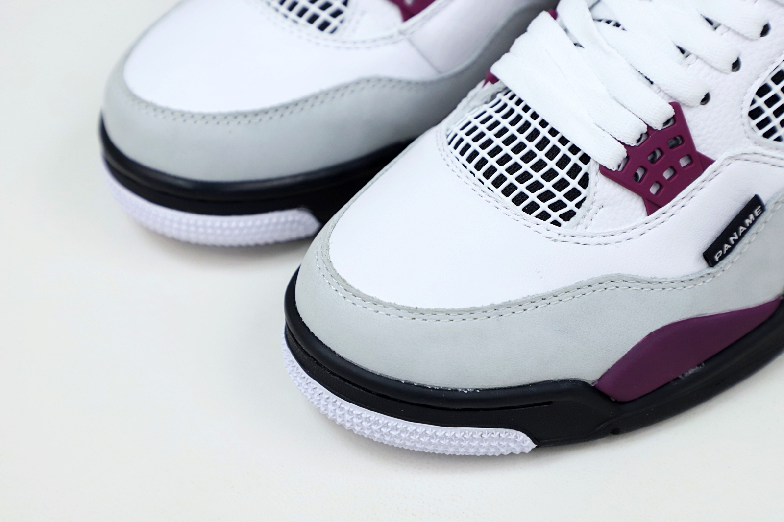 AIR JORDAN PARIS SAINT-GERMAIN X AIR JORDAN 4 RETRO BORDEAUX