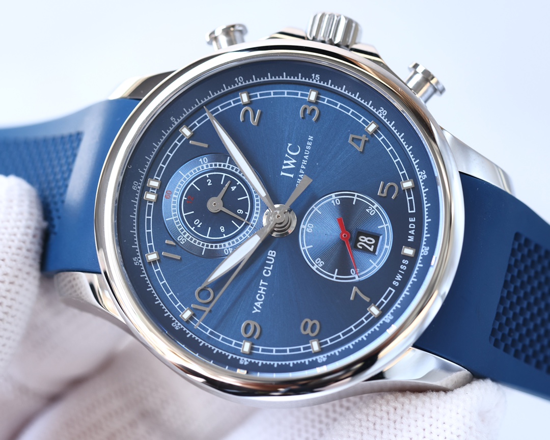 IWC- V9 Ultimate Edition Portuguese IW390704 Diameter Cal. 89361 Chronograph Movement