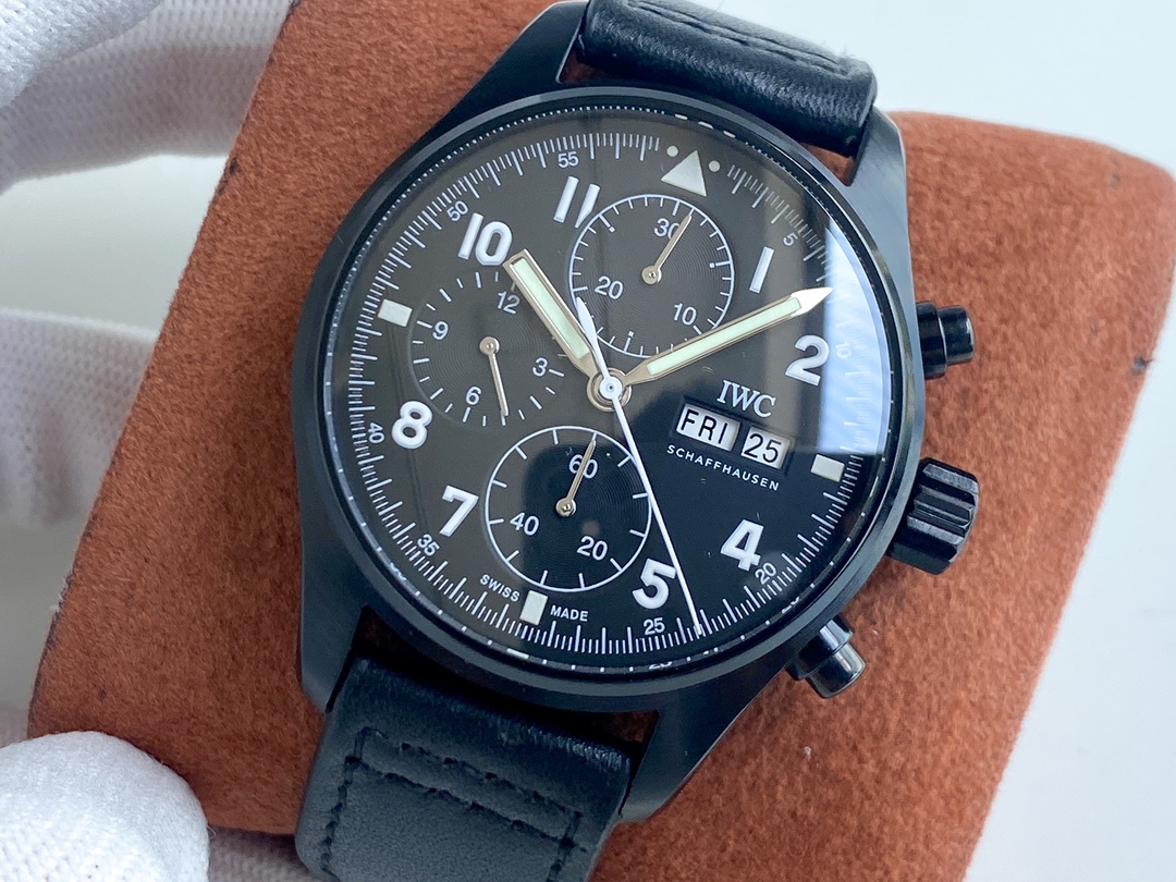 IWC- Pilot's Watch Chronograph Tribute 